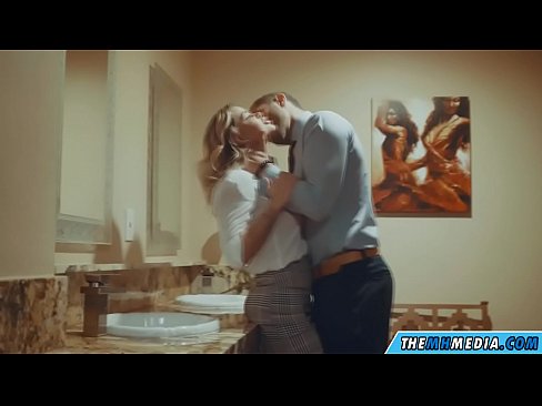 ❤️ Kad te prsata plavuša zavede u javnom toaletu ❤ Porno vk na bs.yourxxxvideos.ru
